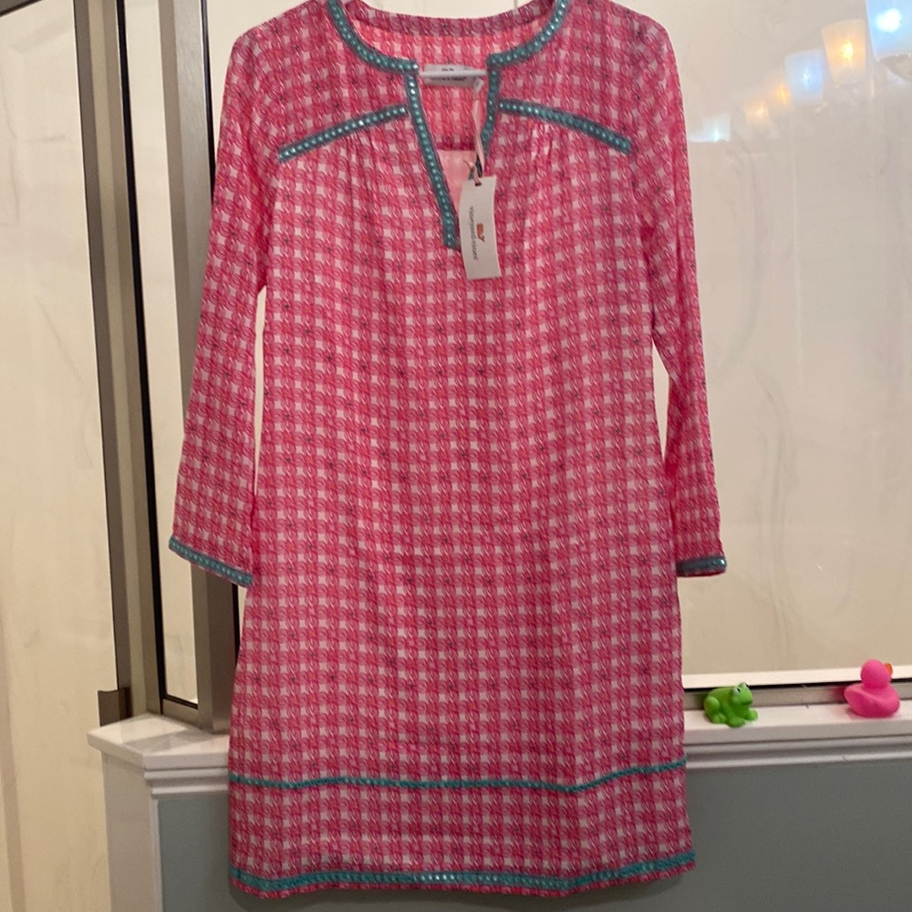 Women’s vineyard pink, white, and teal dress. Size 0